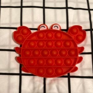 Happy crab popit